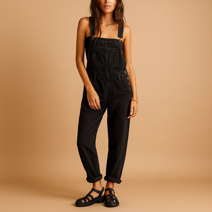 Dungaree with adjustable straps for women – Relaxed and easy to wear